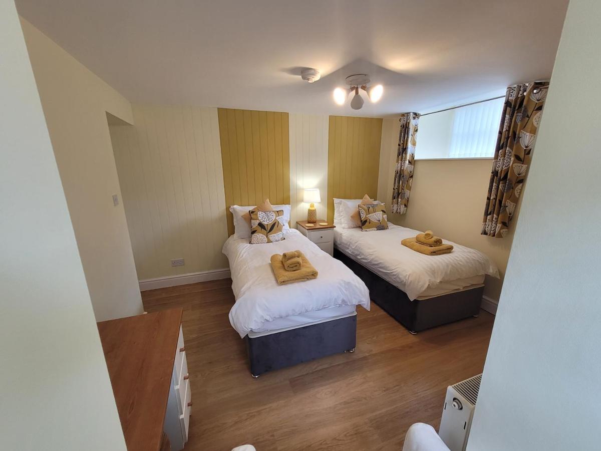 Llys Bach Apartment At Llys Aeron Aberaeron Ngoại thất bức ảnh